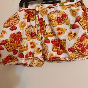 Printfresh Strawberry Waffle Print Shorts